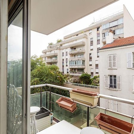 Spacious T3 With View In The Heart Of The City! Шарантон-ле-Пон Экстерьер фото