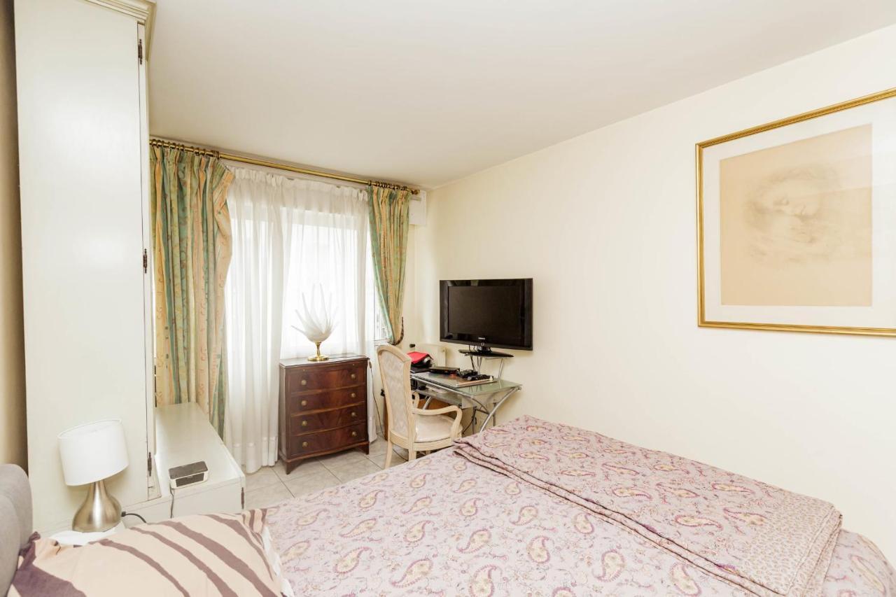 Spacious T3 With View In The Heart Of The City! Шарантон-ле-Пон Экстерьер фото